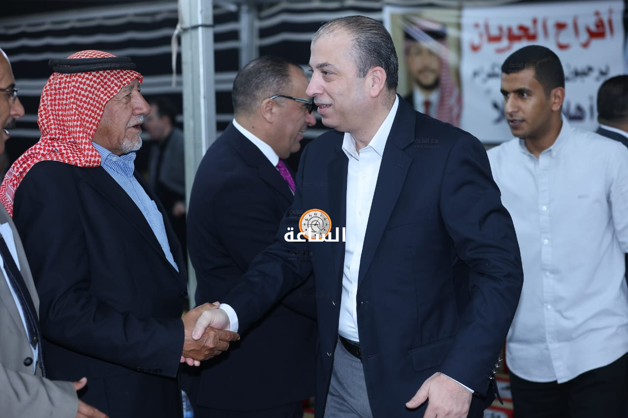 Madar Al-Saa Images 0.7417210674930044