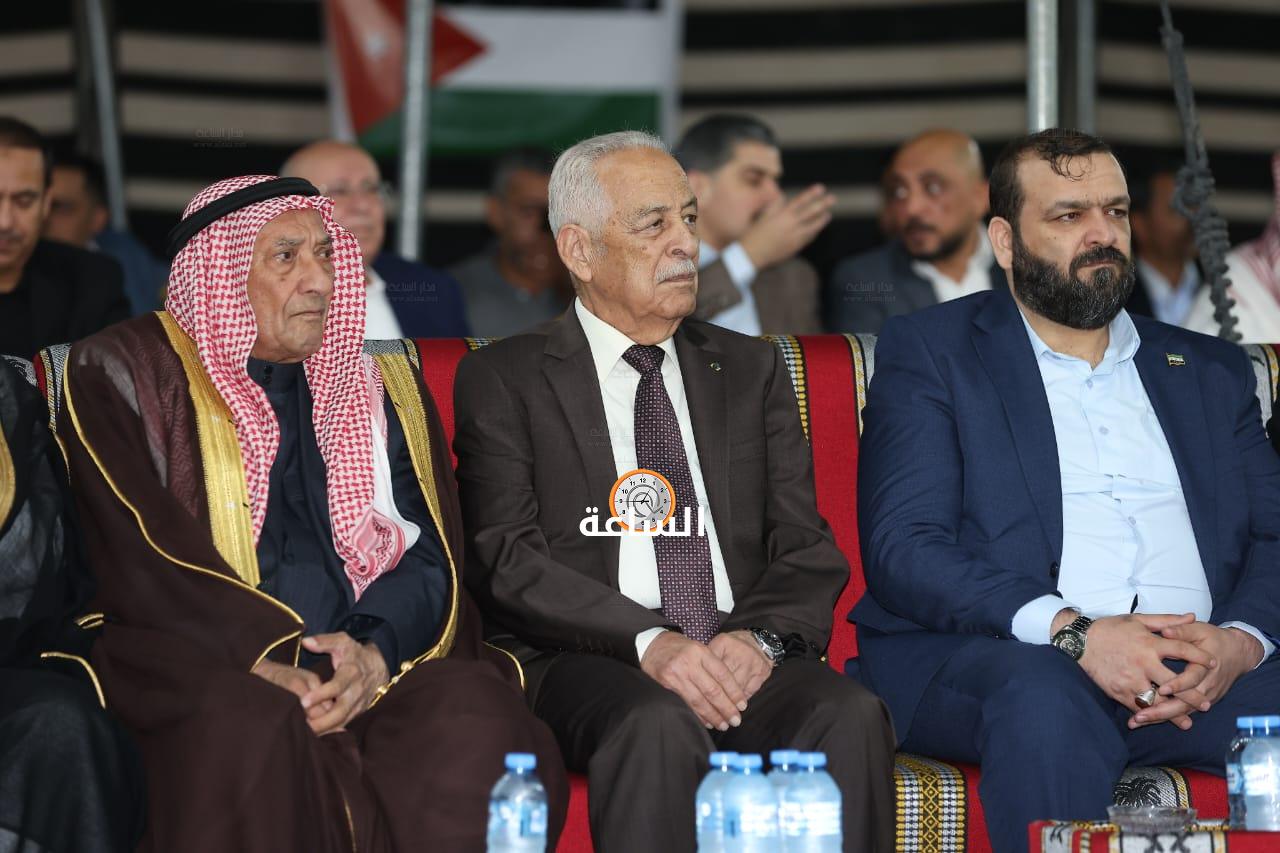 Madar Al-Saa Images 0.3831069634639864