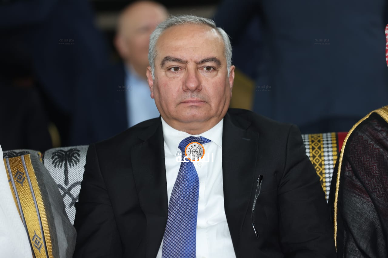 Madar Al-Saa Images 0.18425490430555058
