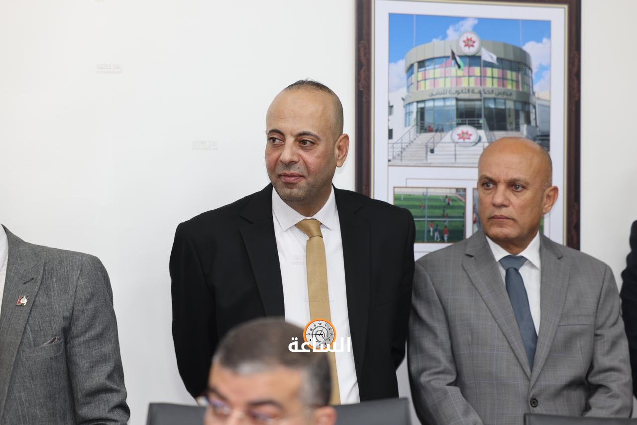 Madar Al-Saa Images 0.6024276545769682
