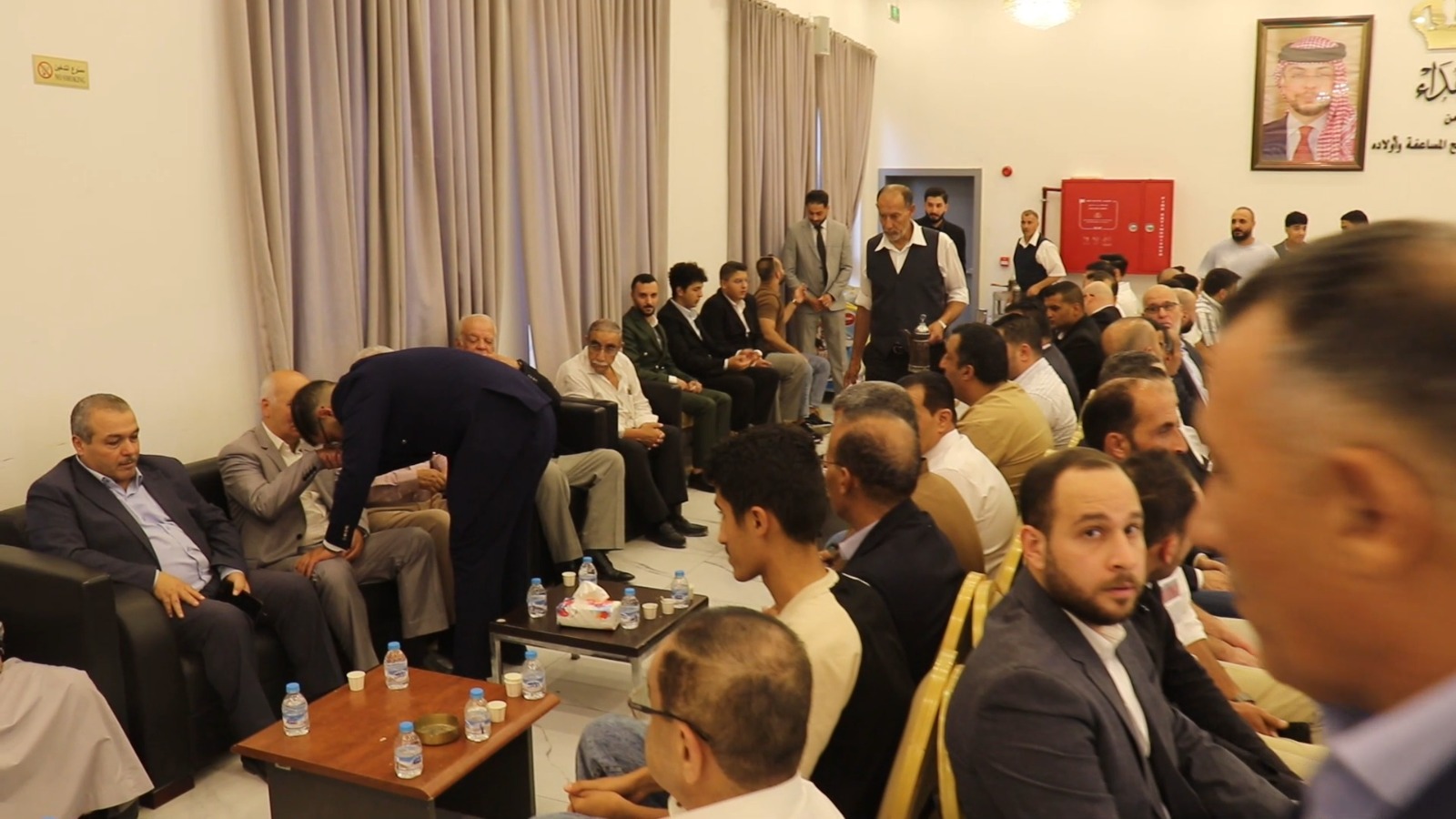 Madar Al-Saa Images 0.6489650733484867