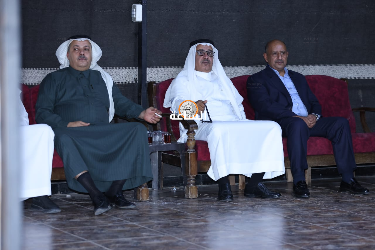 Madar Al-Saa Images 0.385880972872366