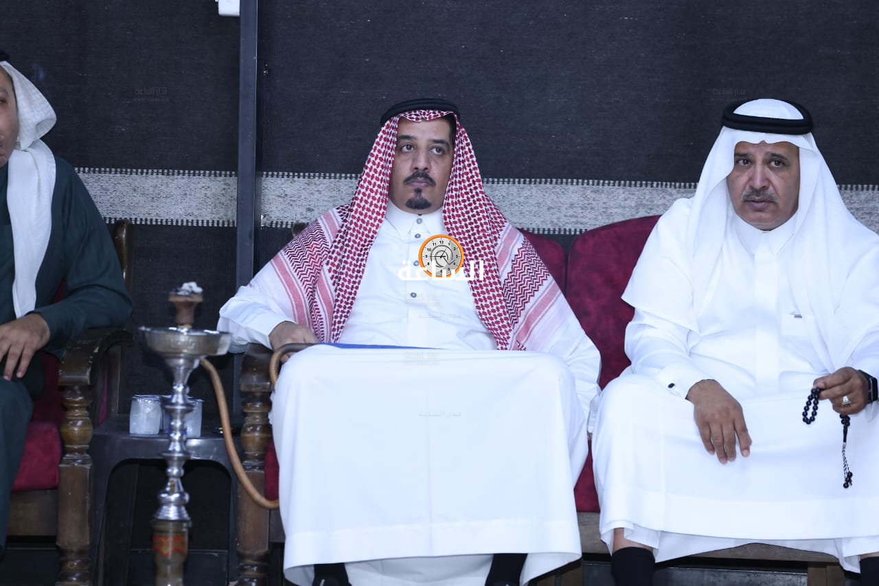 Madar Al-Saa Images 0.15349746438242473