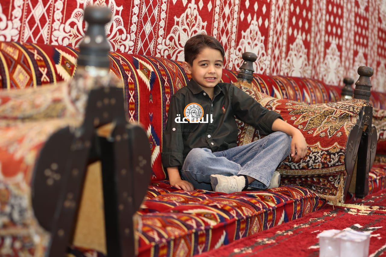 Madar Al-Saa Images 0.5235856201883085