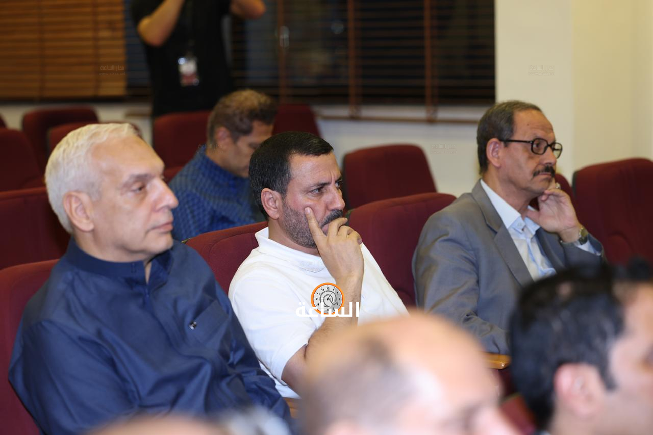 Madar Al-Saa Images 0.89495894388073
