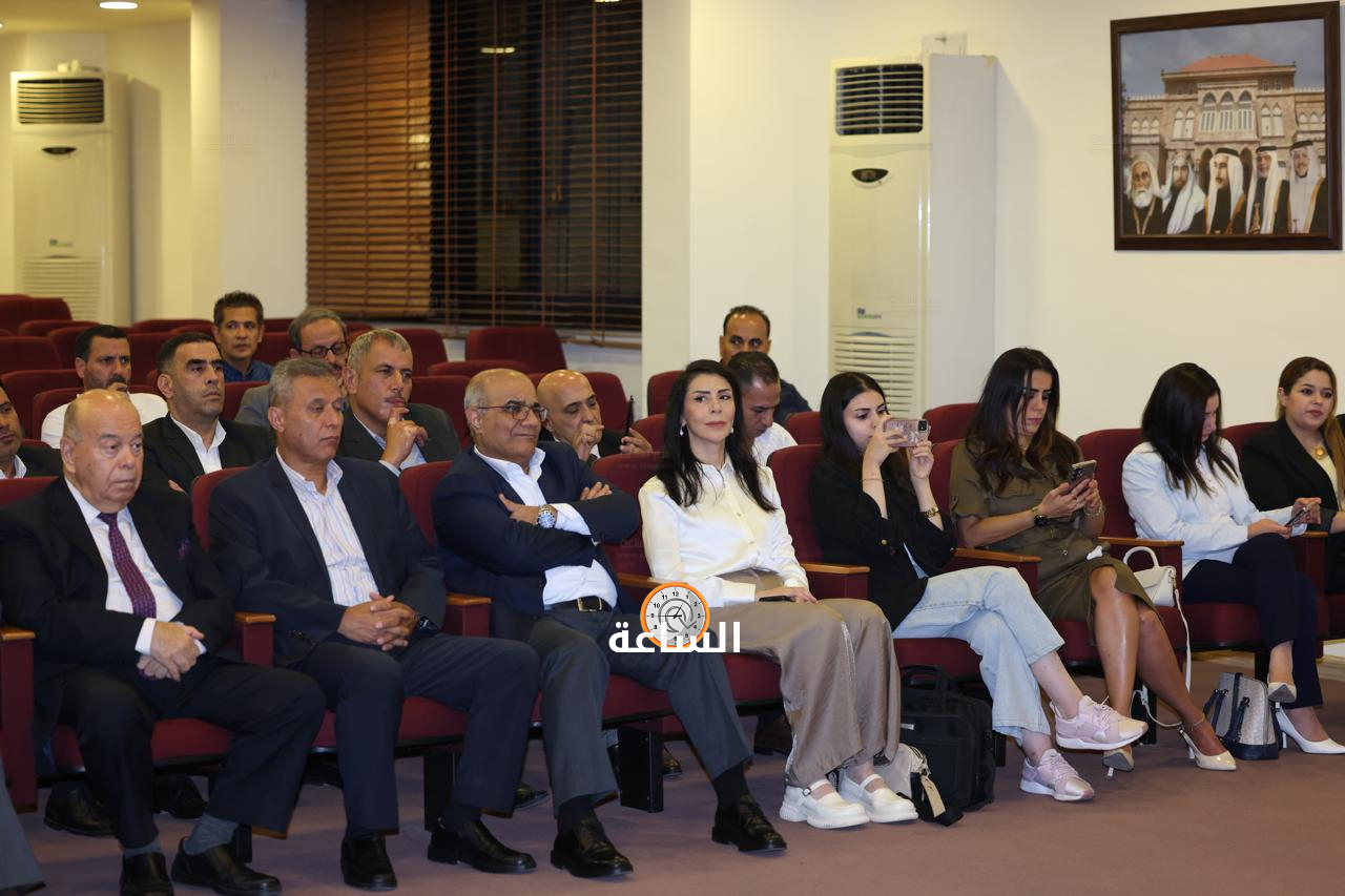 Madar Al-Saa Images 0.45355862154201143