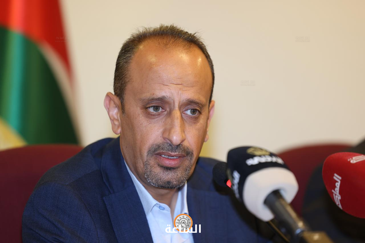 Madar Al-Saa Images 0.3893018627043775