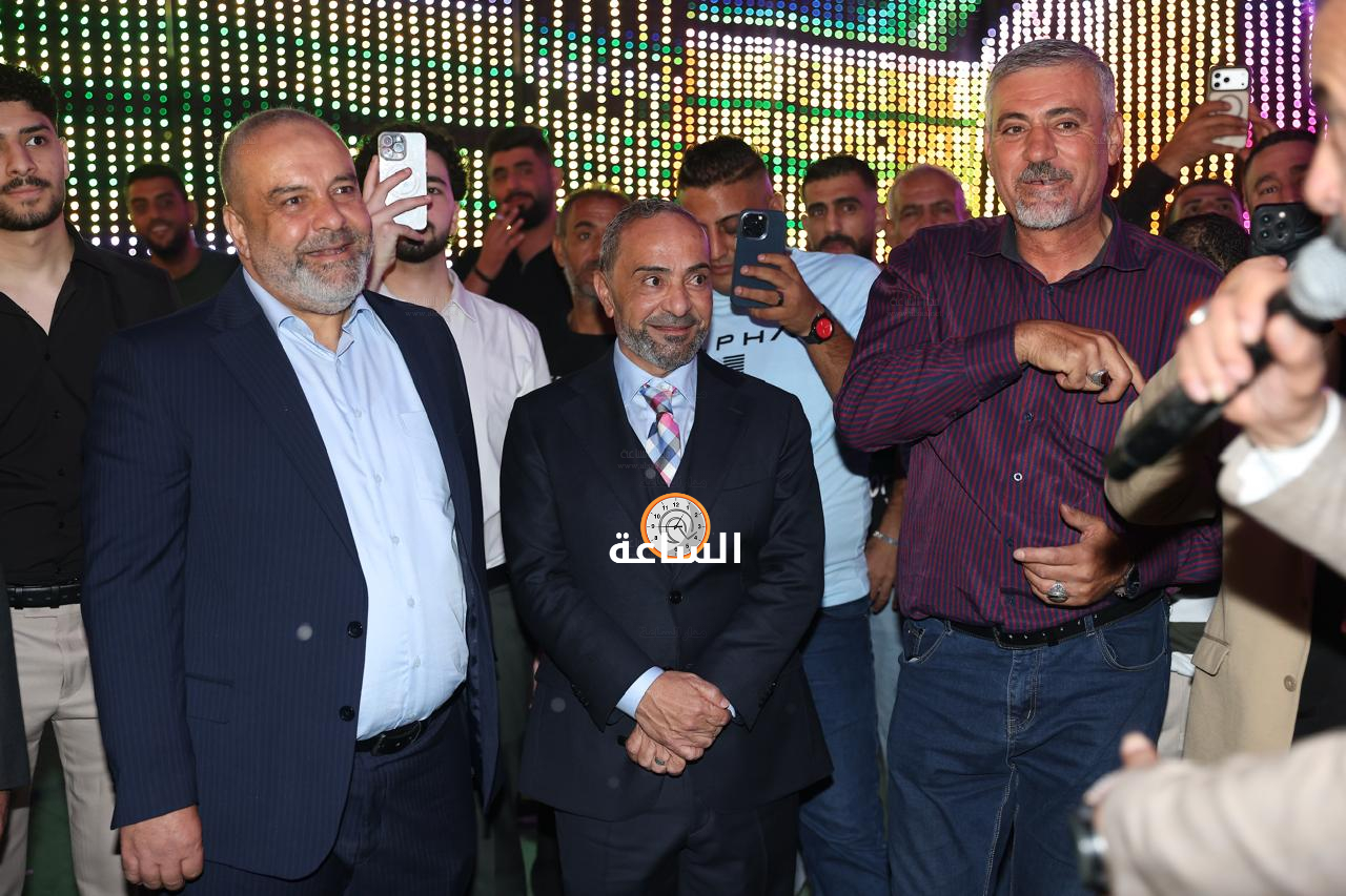 Madar Al-Saa Images 0.26646392529862817
