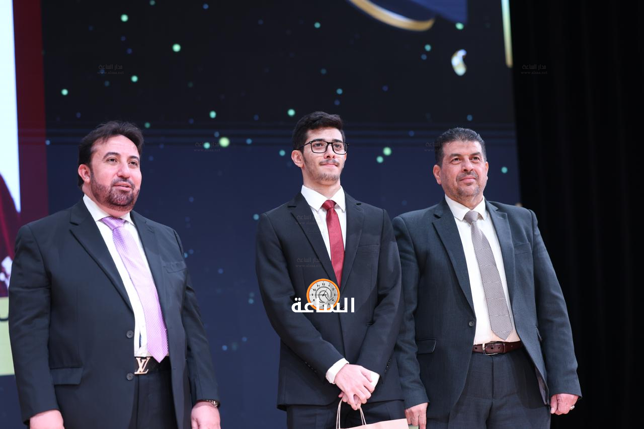 Madar Al-Saa Images 0.891251625881348