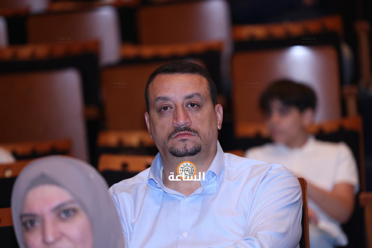 Madar Al-Saa Images 0.7065015534615224