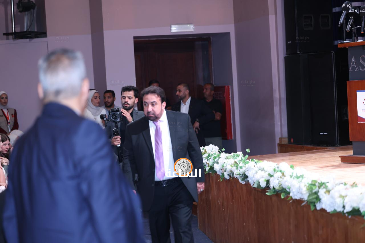 Madar Al-Saa Images 0.9679422922046003