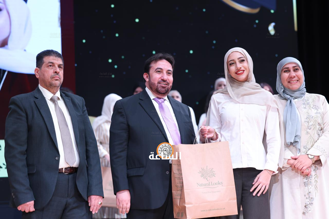 Madar Al-Saa Images 0.4380795101342503