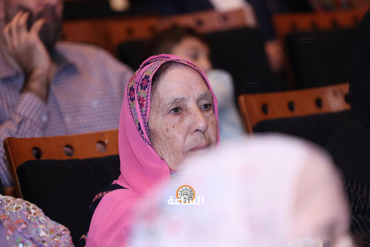 Madar Al-Saa Images 0.06388203459269515
