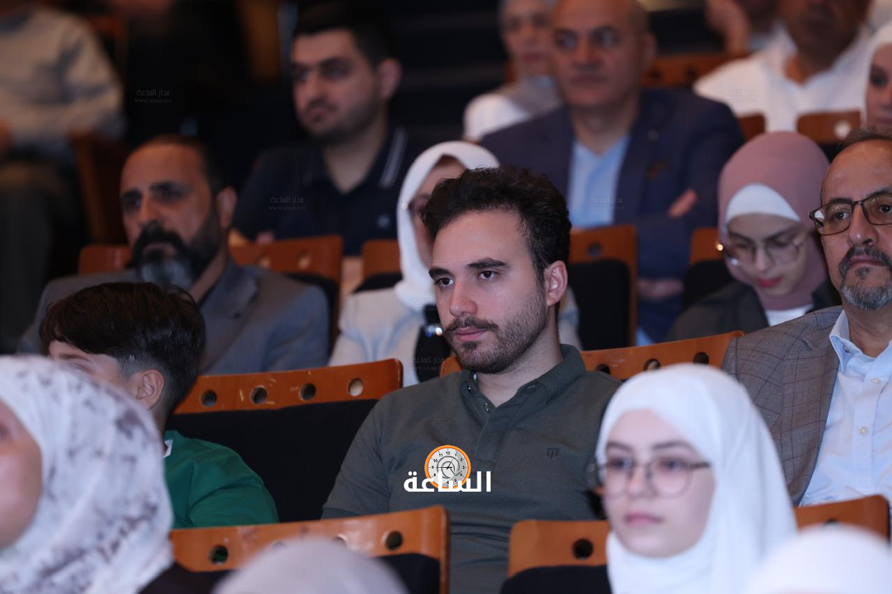 Madar Al-Saa Images 0.025349000461792448