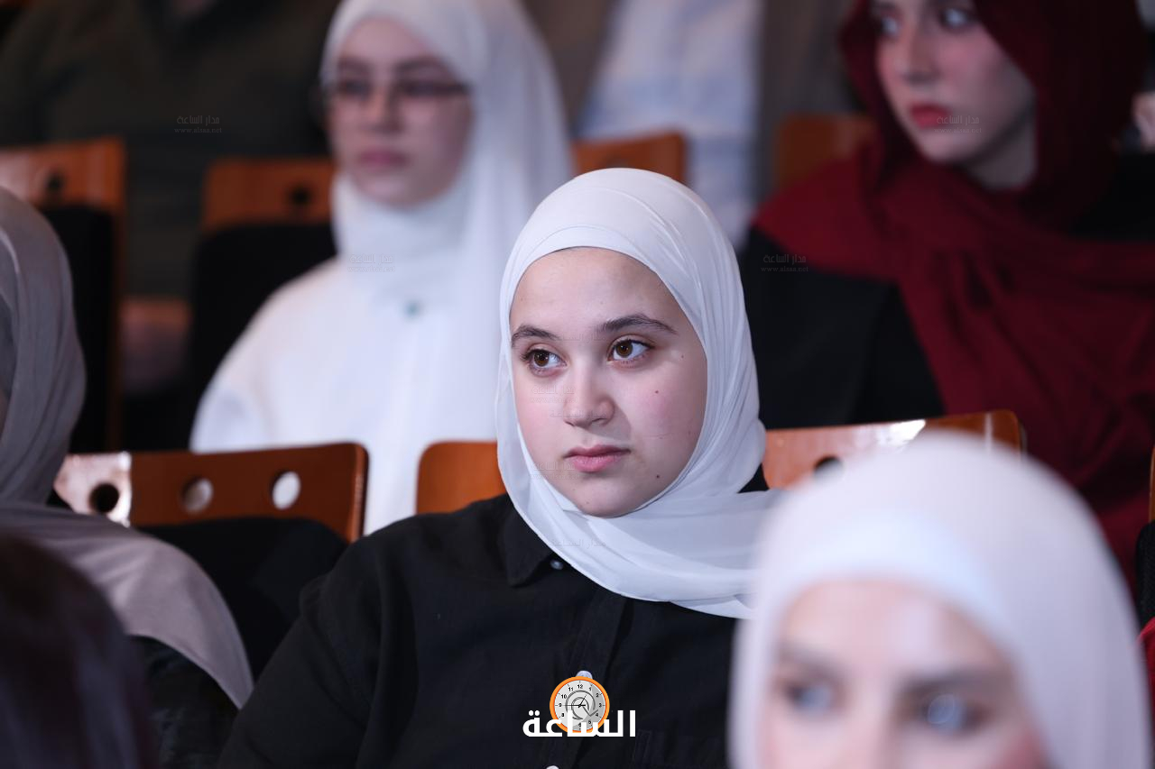 Madar Al-Saa Images 0.3533629637264426