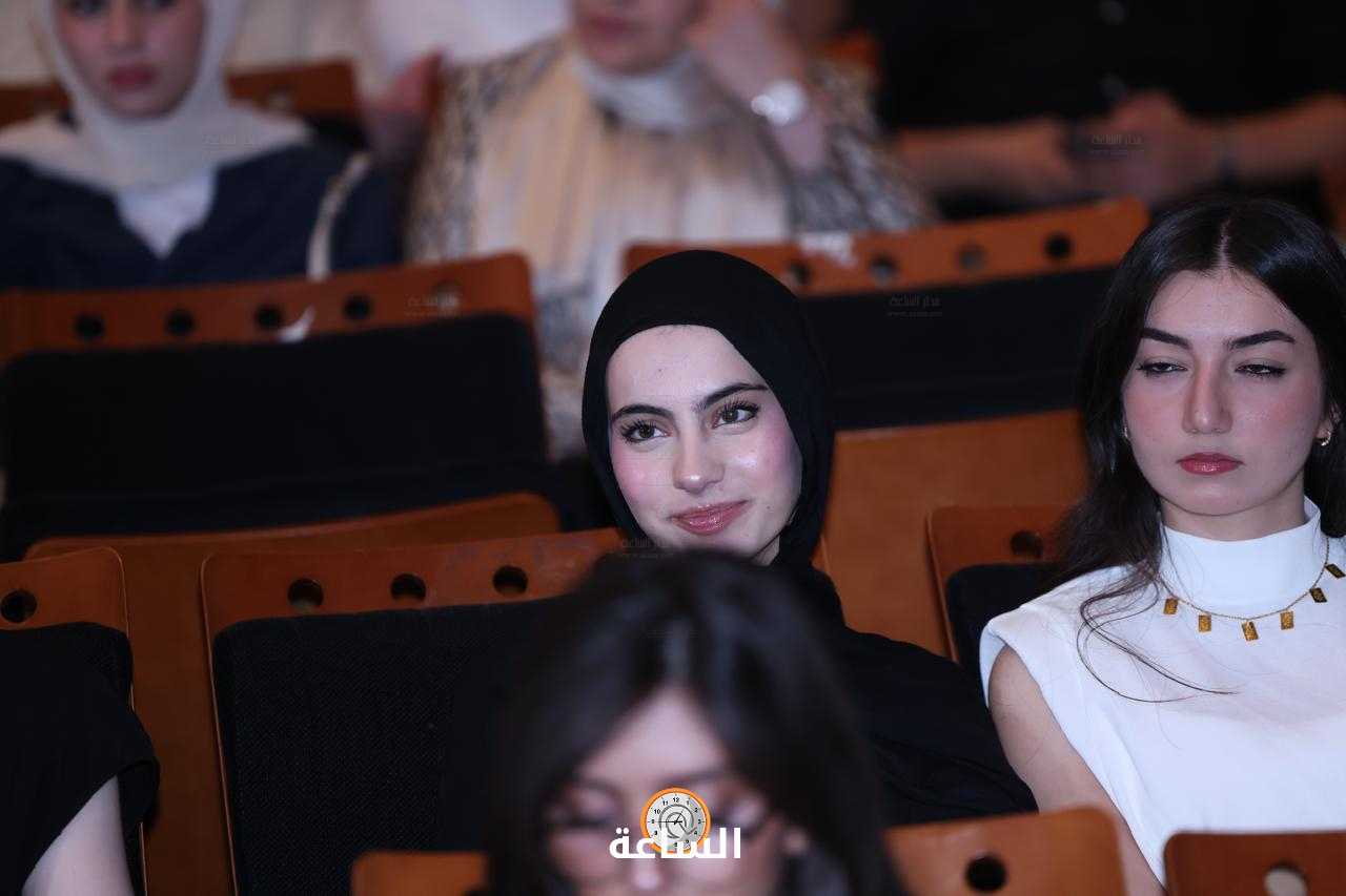 Madar Al-Saa Images 0.032890587427794715