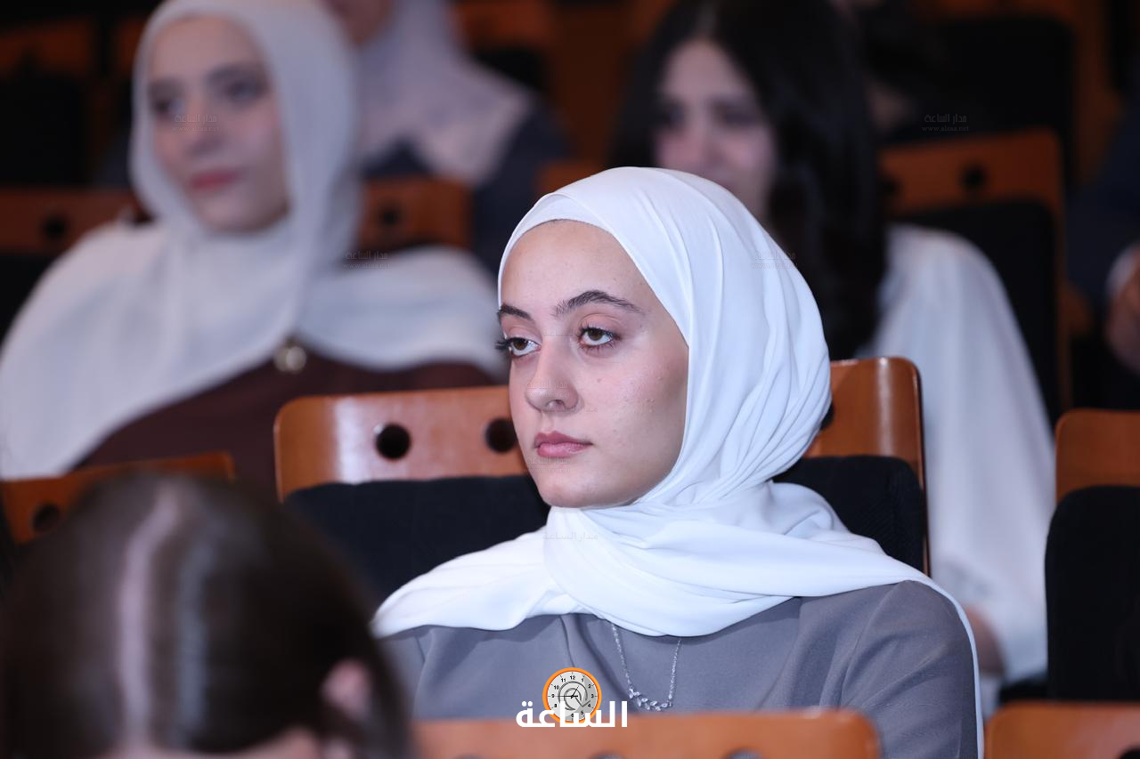 Madar Al-Saa Images 0.40180434803525