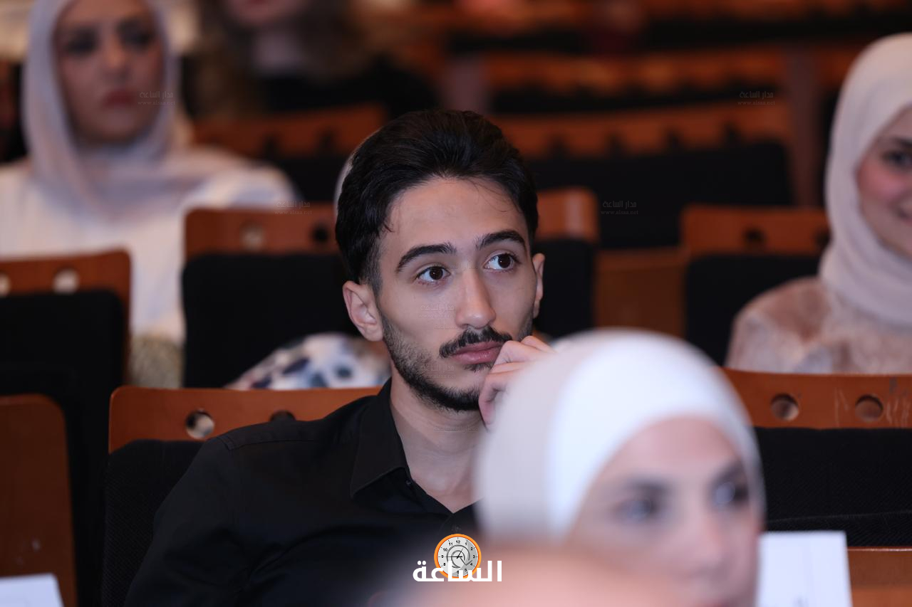 Madar Al-Saa Images 0.8373448433525141