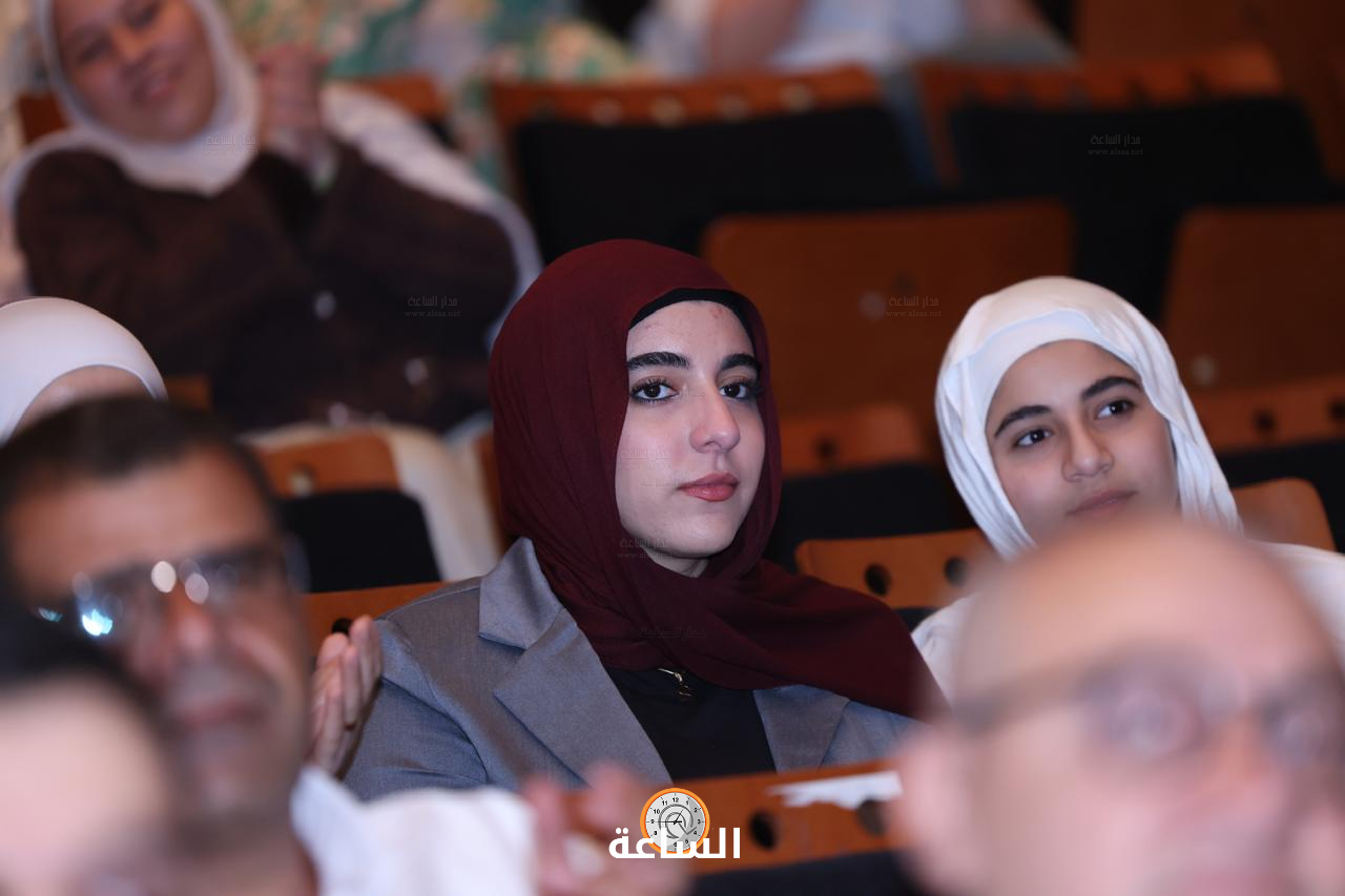 Madar Al-Saa Images 0.9966249840946562