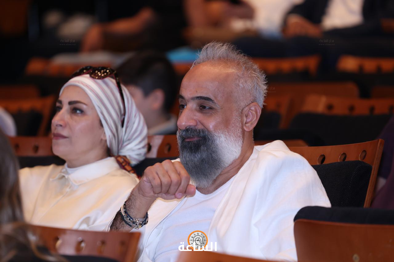 Madar Al-Saa Images 0.636673877006059