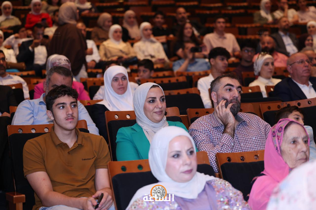 Madar Al-Saa Images 0.37041282953513033