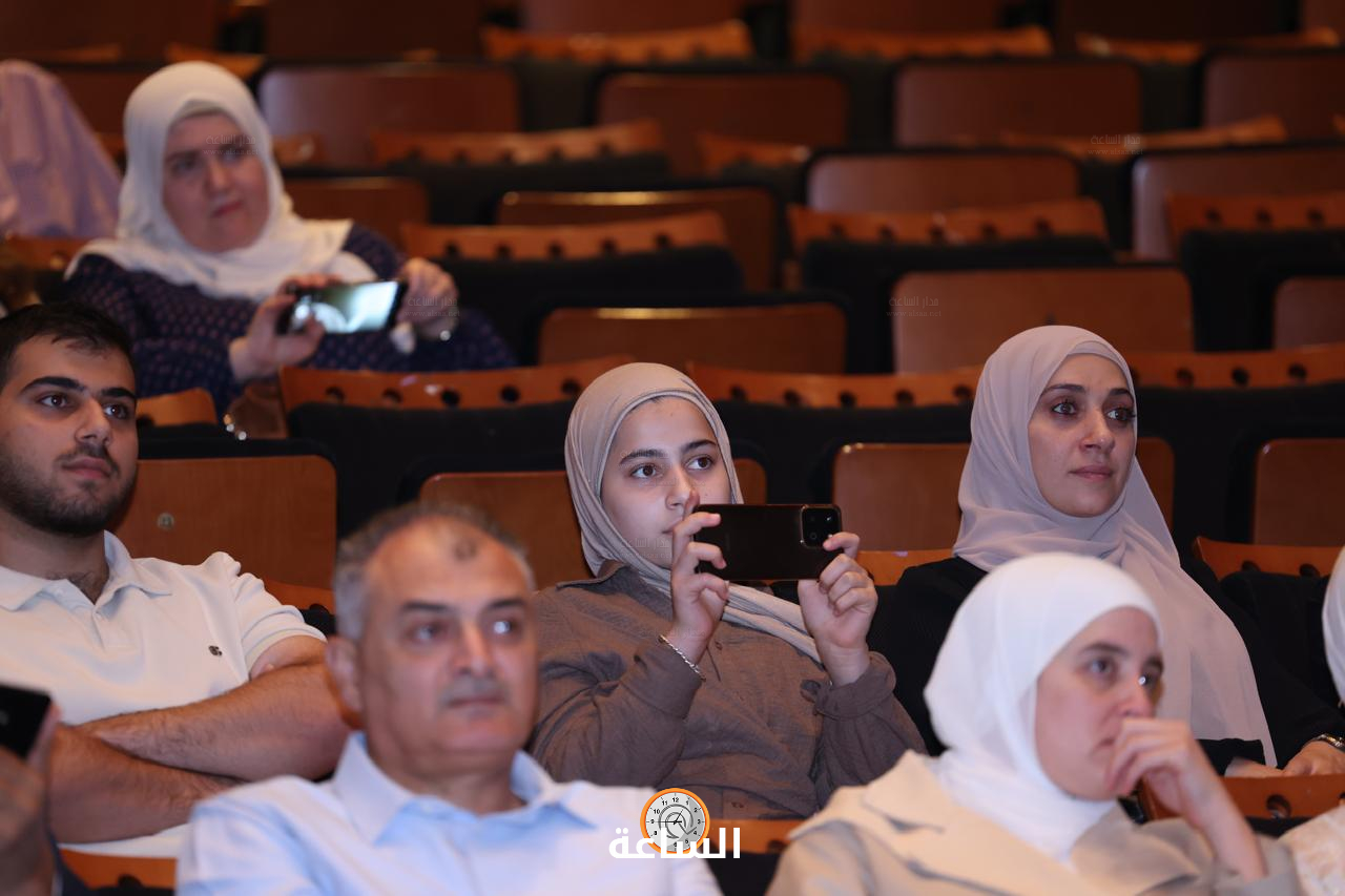 Madar Al-Saa Images 0.09869915714588773