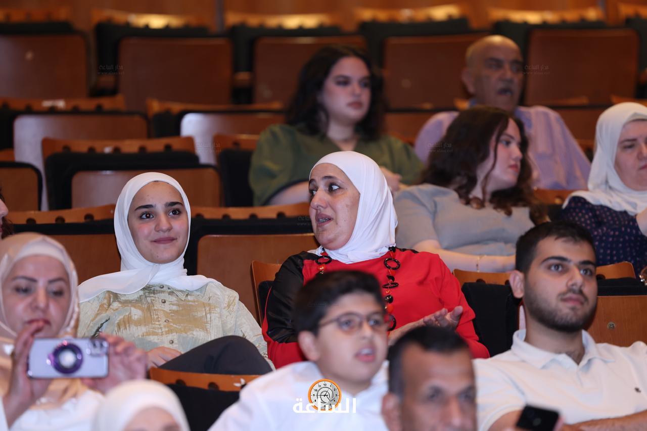 Madar Al-Saa Images 0.7675992918357972