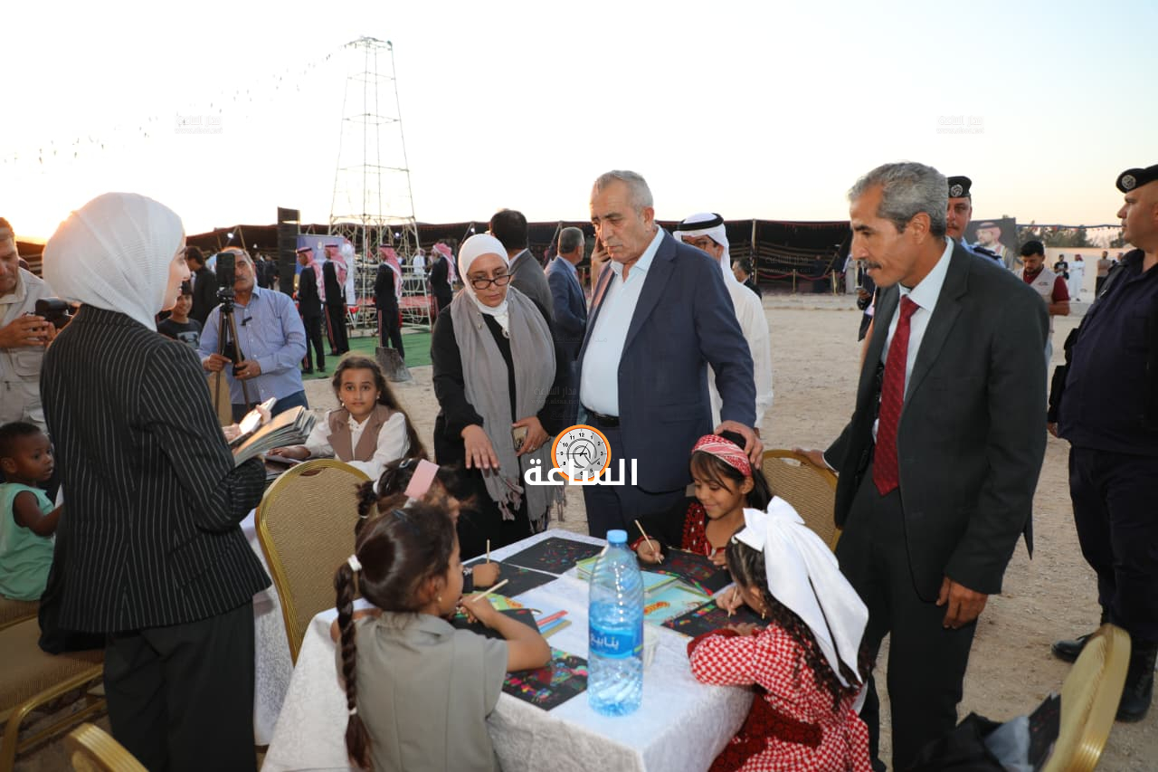 Madar Al-Saa Images 0.41810685280062365