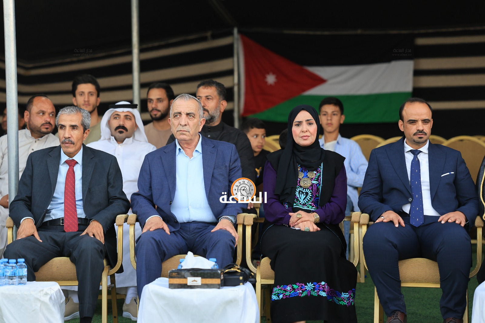 Madar Al-Saa Images 0.43200565635694244