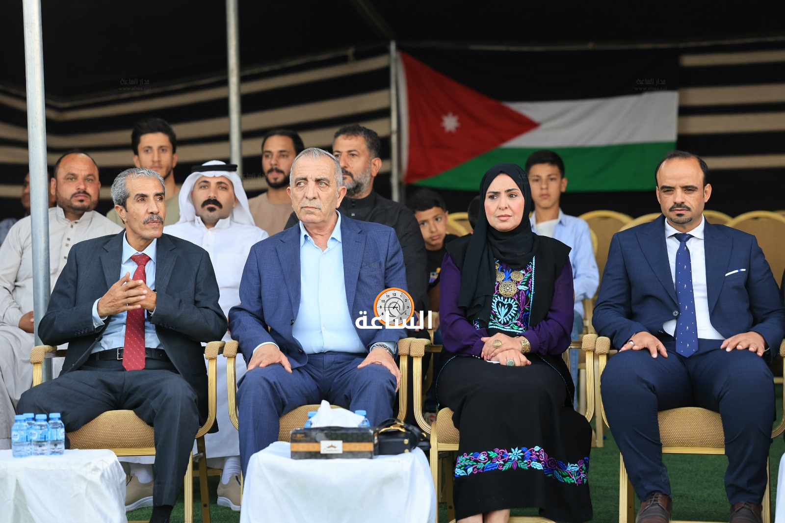 Madar Al-Saa Images 0.4262554327825451
