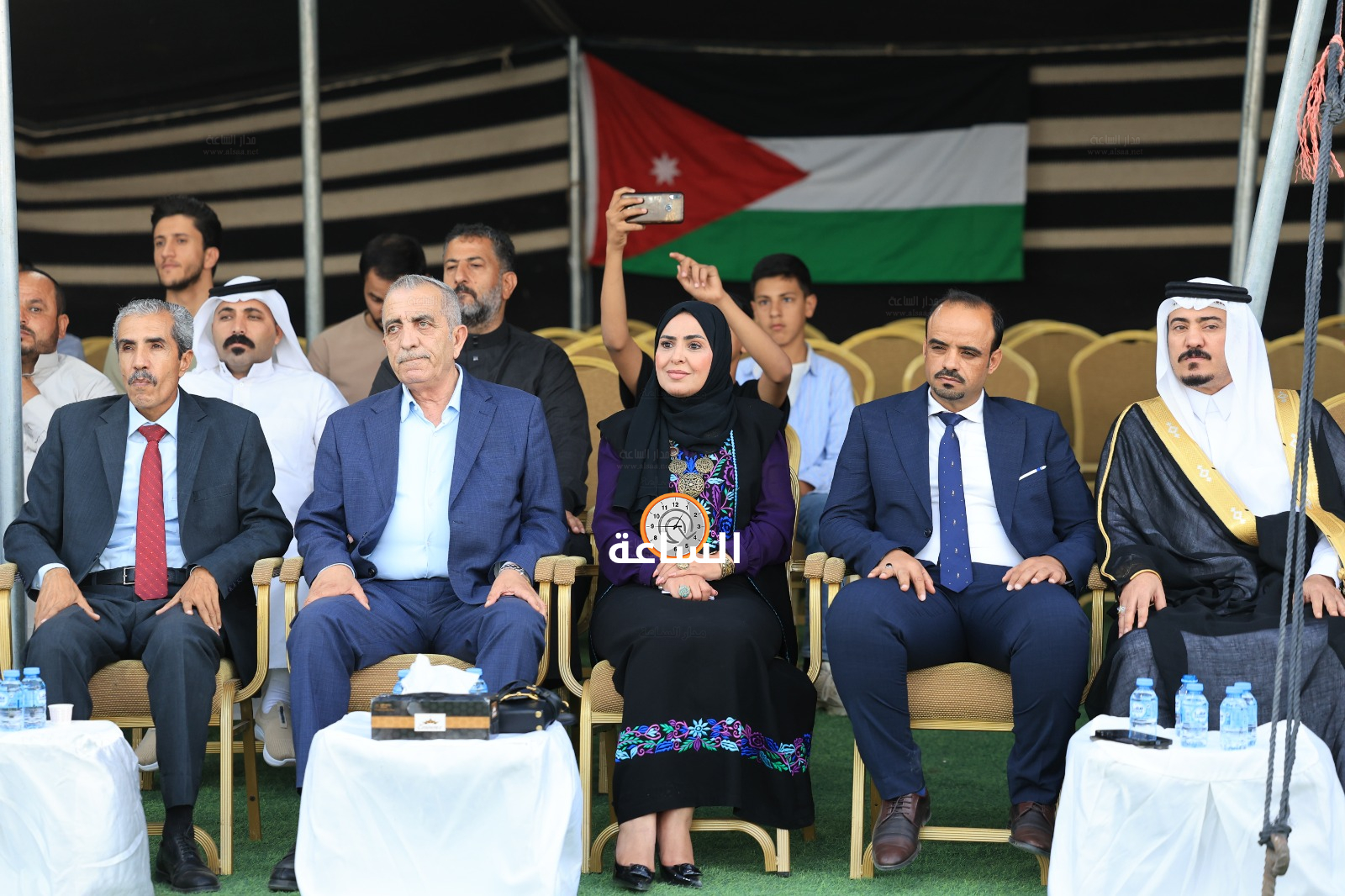 Madar Al-Saa Images 0.13454565723892298