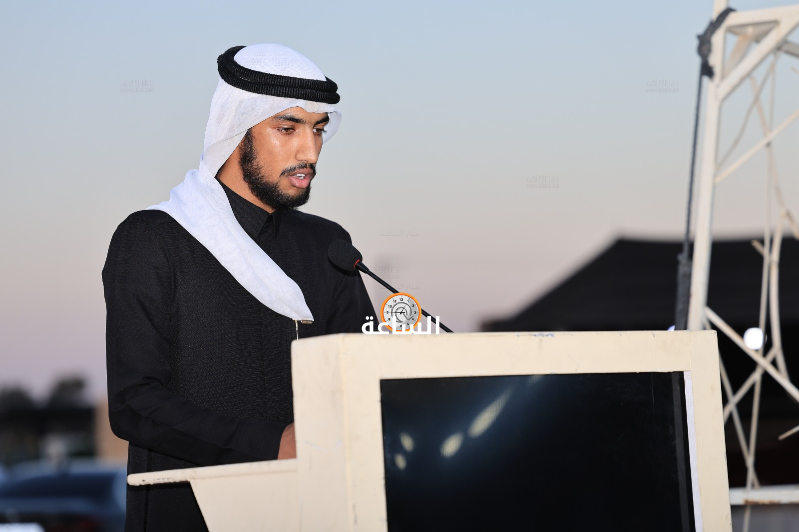 Madar Al-Saa Images 0.446997846655261