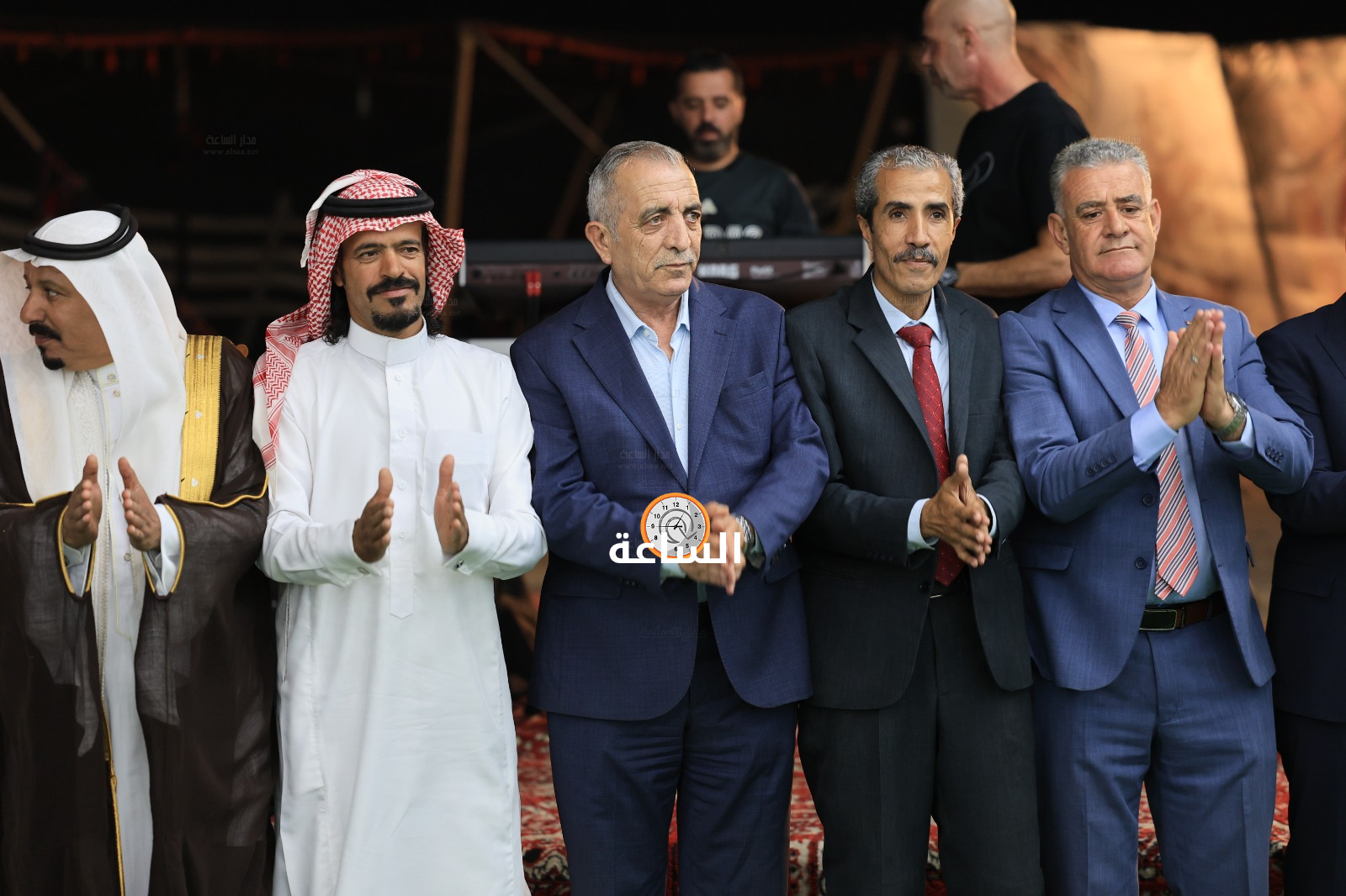 Madar Al-Saa Images 0.6186220355937685