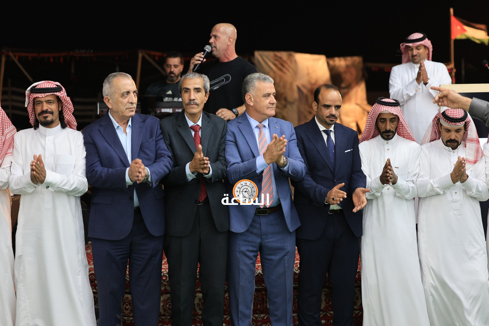 Madar Al-Saa Images 0.27763756351877544