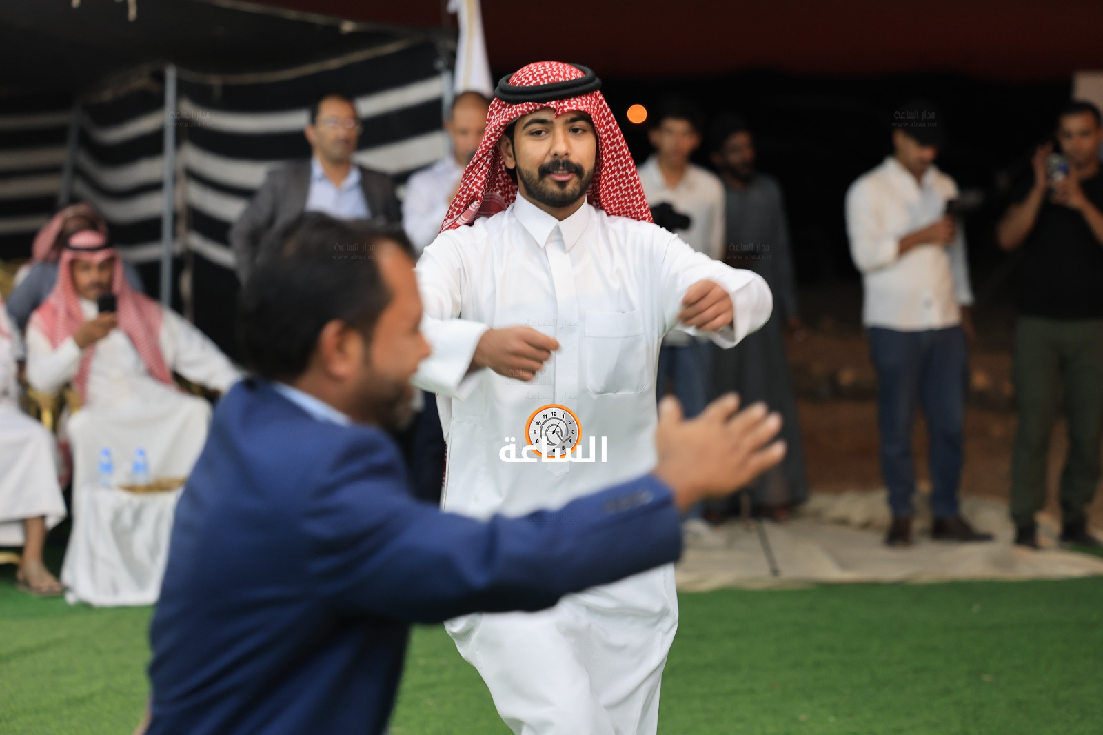 Madar Al-Saa Images 0.034298996163645845