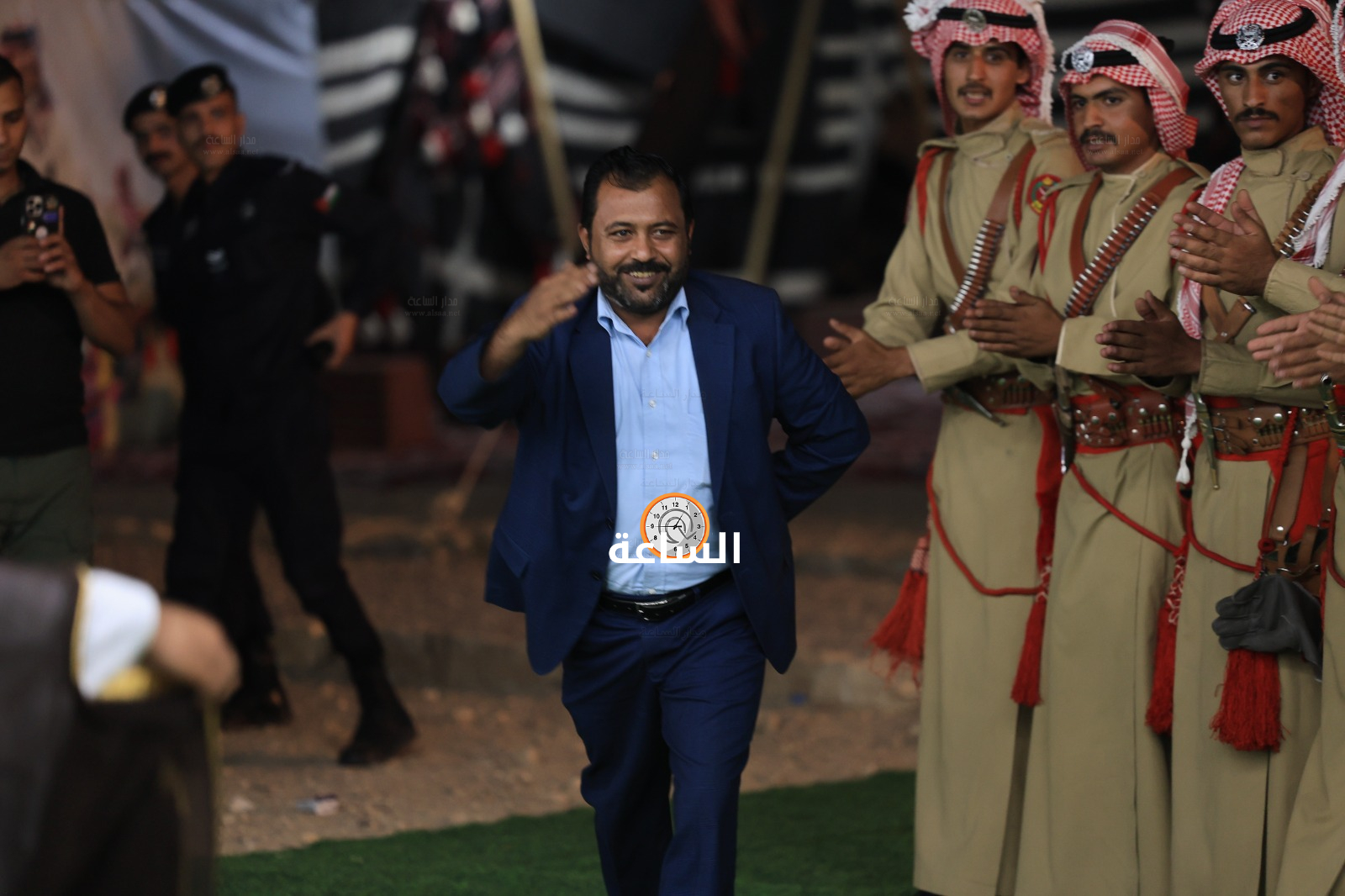Madar Al-Saa Images 0.14030679710476746