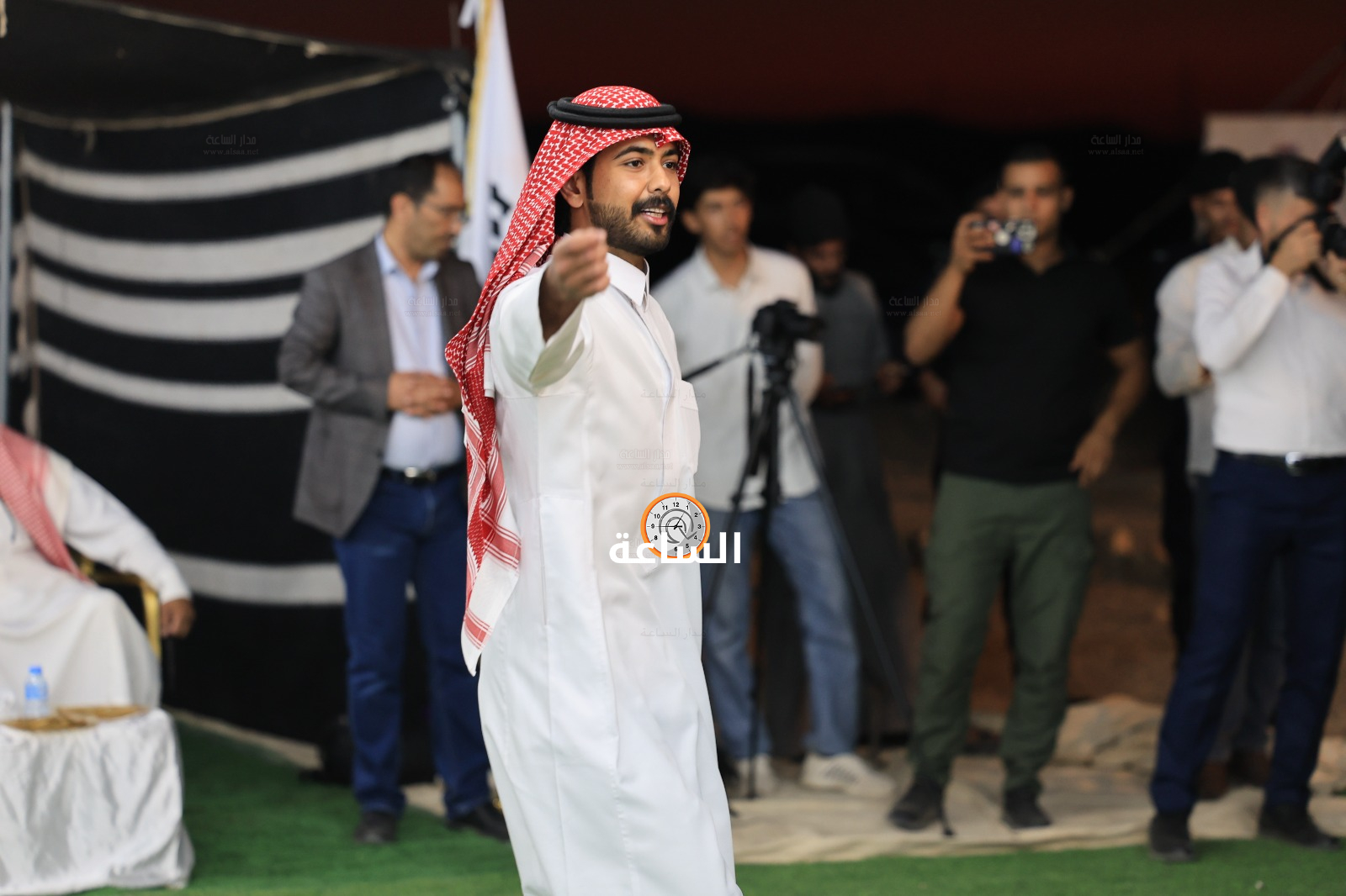 Madar Al-Saa Images 0.5511761818404142