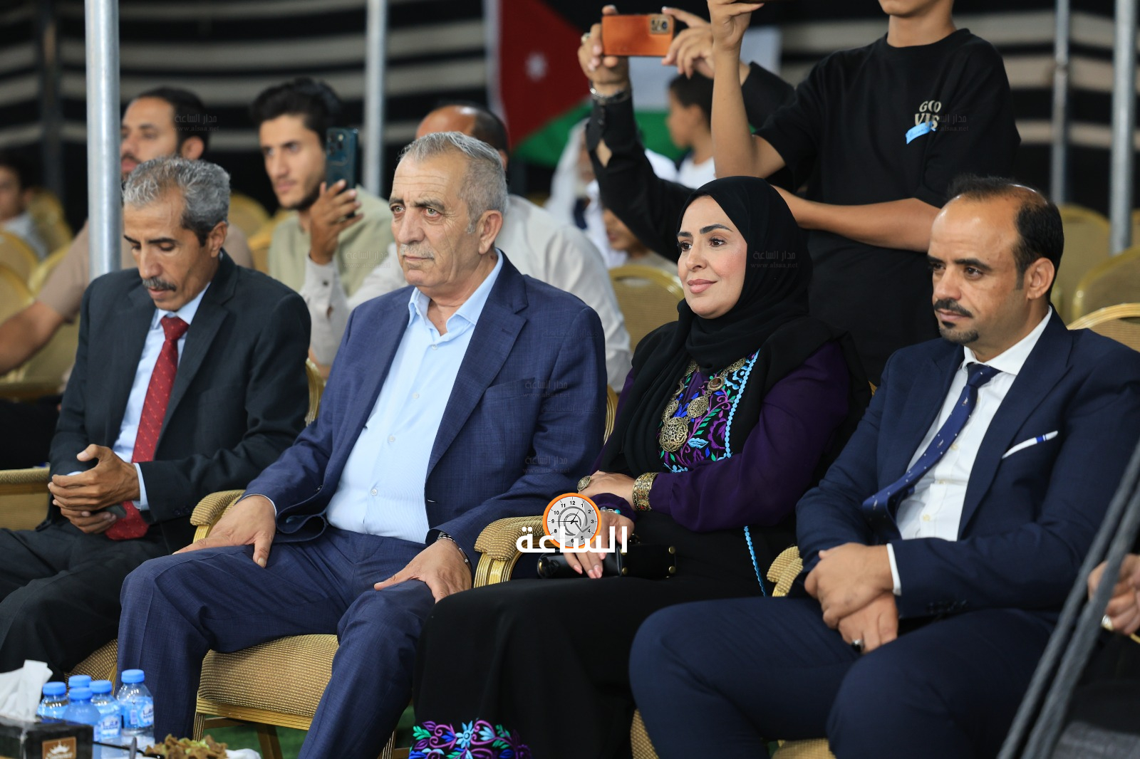 Madar Al-Saa Images 0.6569967580223882