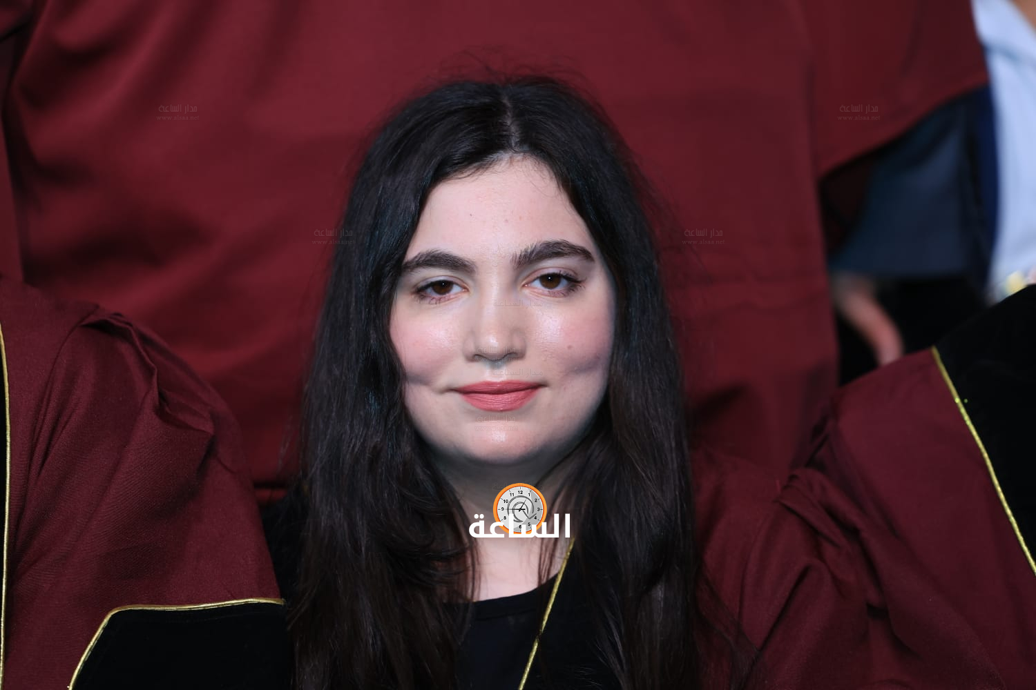 Madar Al-Saa Images 0.9918489542968375
