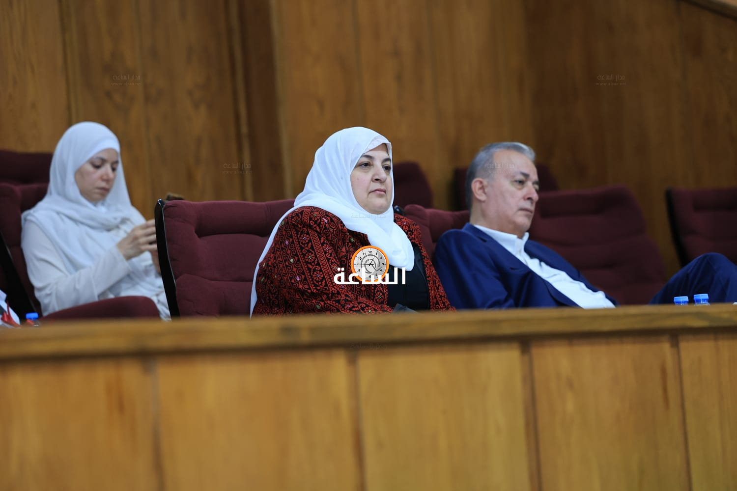 Madar Al-Saa Images 0.766818177452387