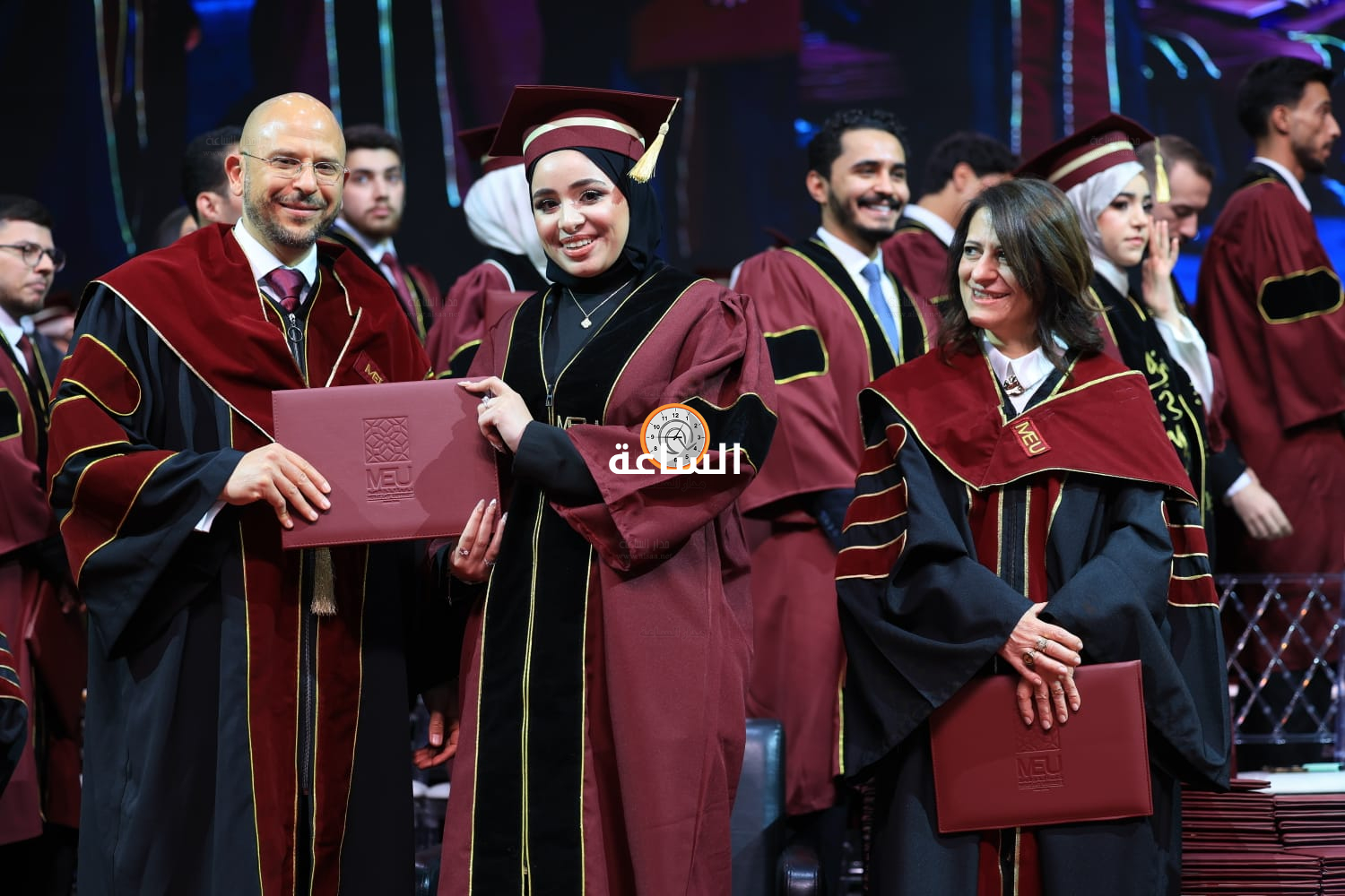 Madar Al-Saa Images 0.5342774563838197