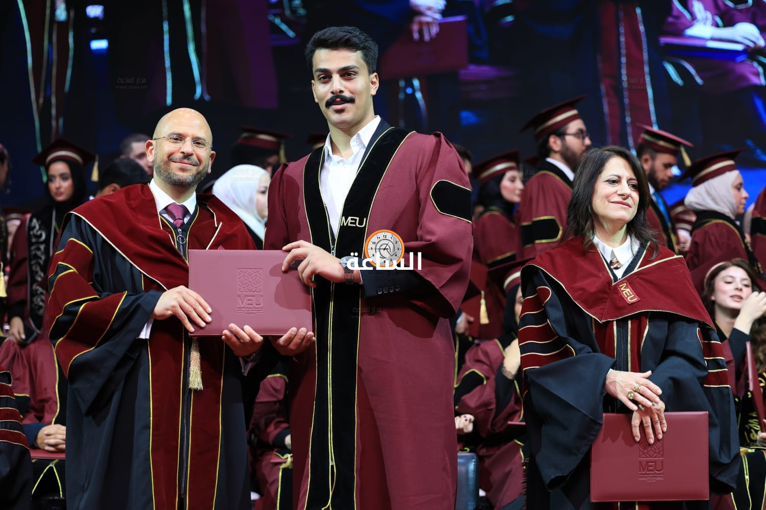 Madar Al-Saa Images 0.4386232320469605