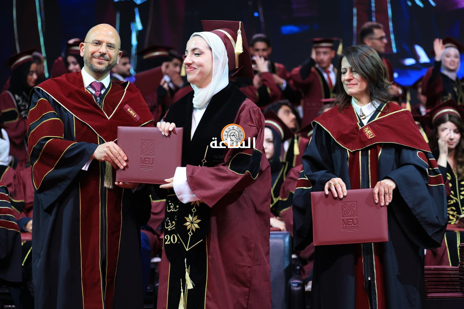 Madar Al-Saa Images 0.8588888963861145