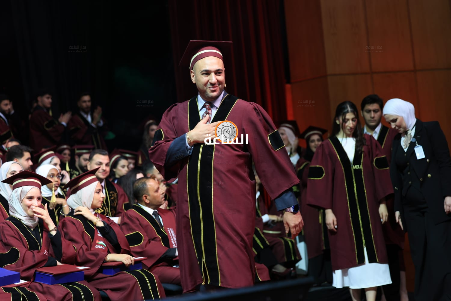 Madar Al-Saa Images 0.9276976416010085