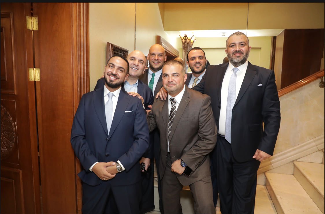 Madar Al-Saa Images 0.4901522596815292