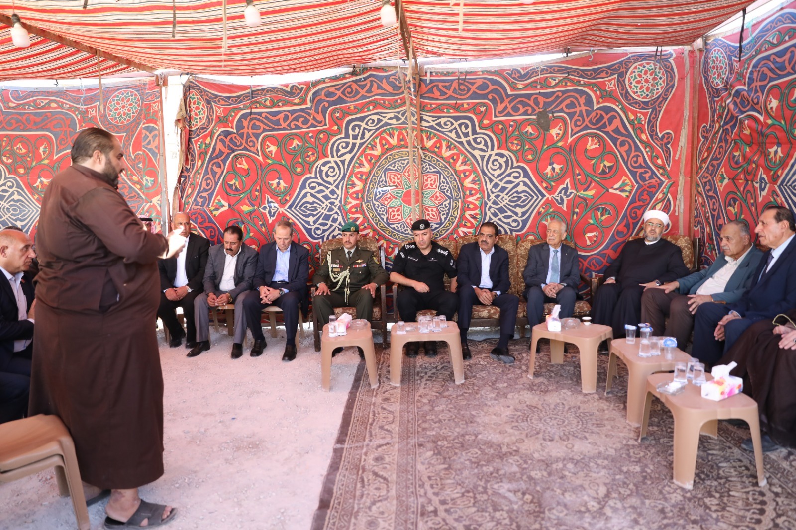 Madar Al-Saa Images 0.44175171540931524