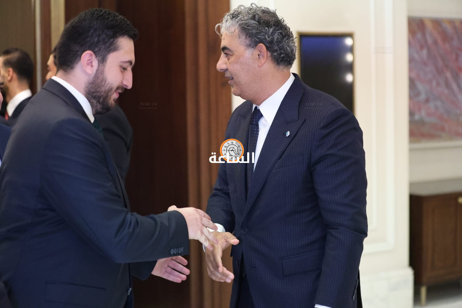 Madar Al-Saa Images 0.37171899067387126