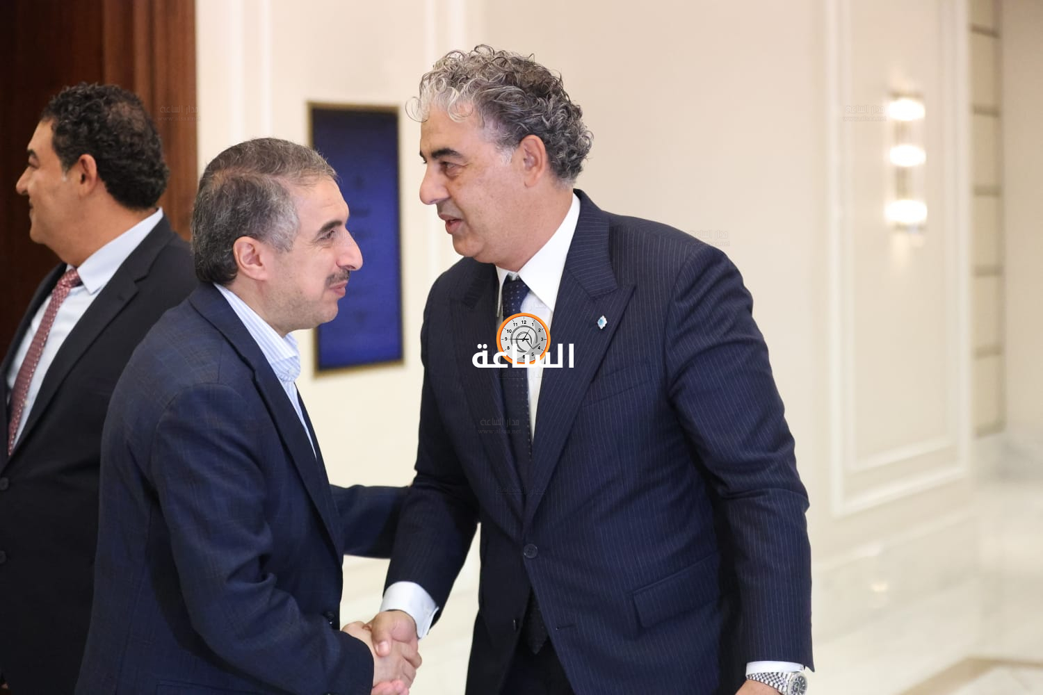 Madar Al-Saa Images 0.06633107123263204