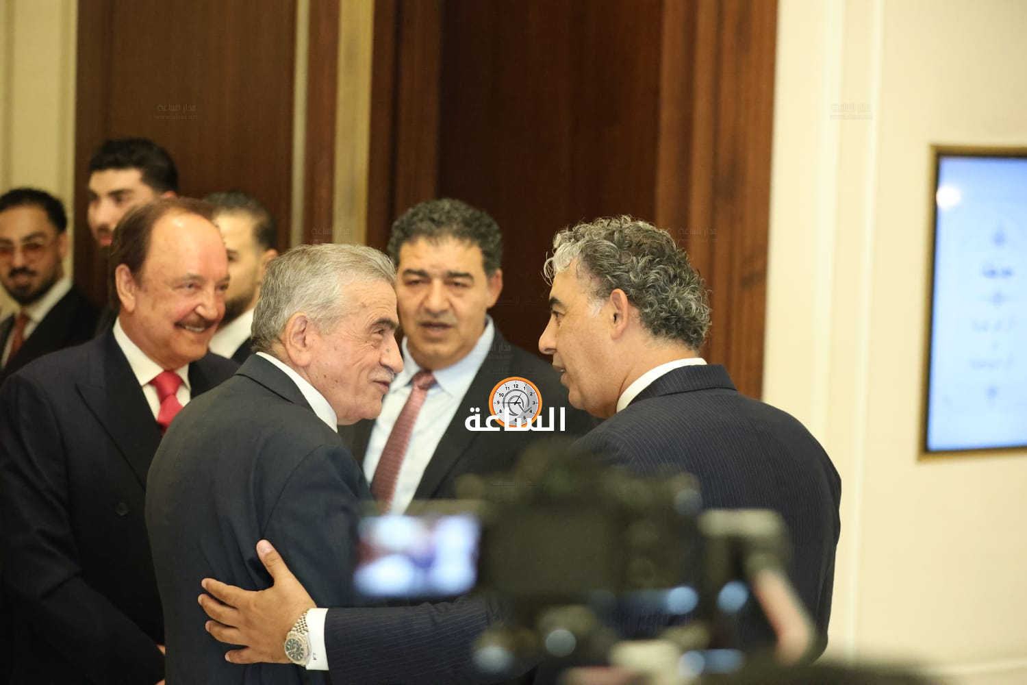 Madar Al-Saa Images 0.6409932686978189