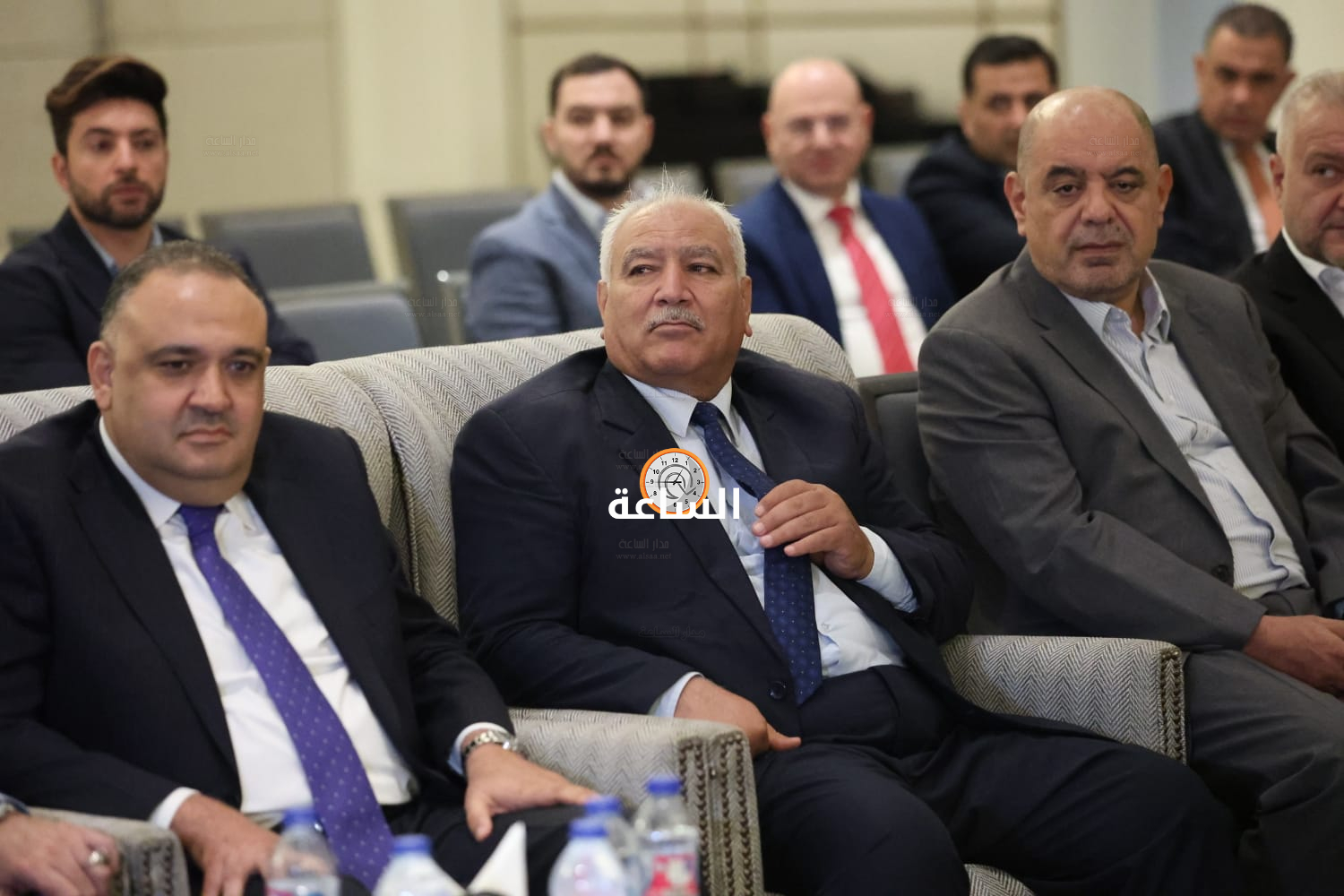 Madar Al-Saa Images 0.4829662320769067